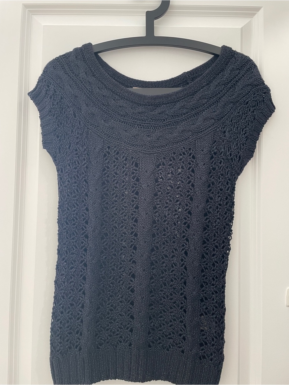 RW&CO. Black Openwork Knit Short-Sleeve Tunic